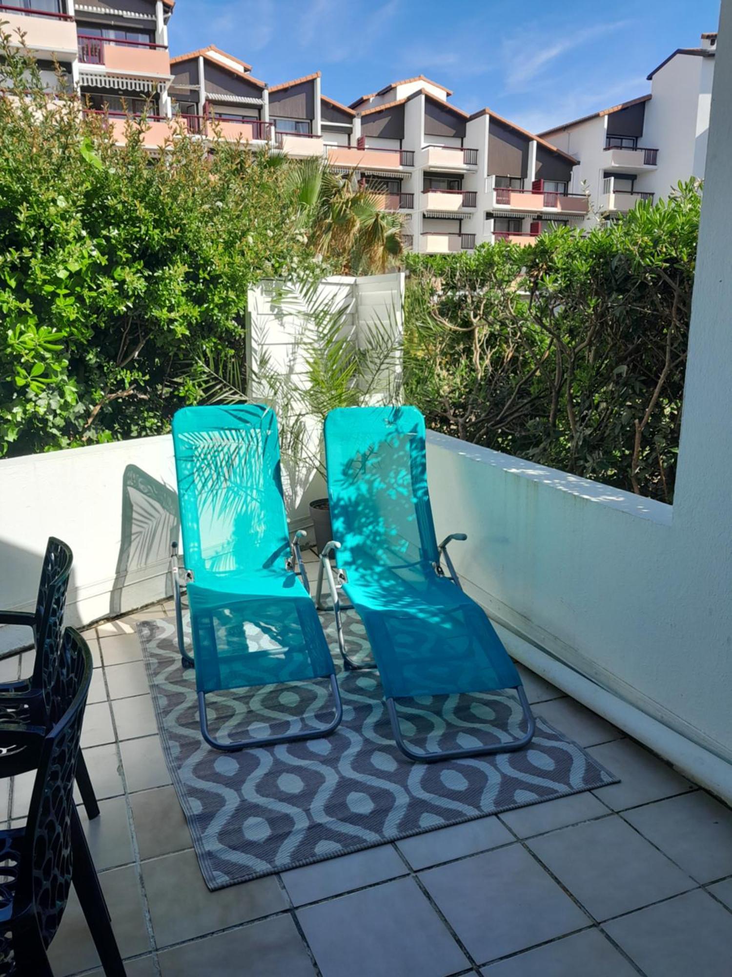 Joli 2 Pieces Sur Le Port Avec Piscine, Terrasse, Parking Apartment Капбретон Екстериор снимка